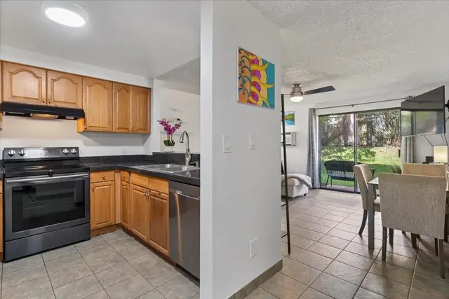 Listing Image for 2747 S Kihei Rd A004 15 of 37