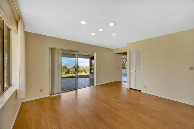 Listing Image for 41 Poha Pl 17 of 44