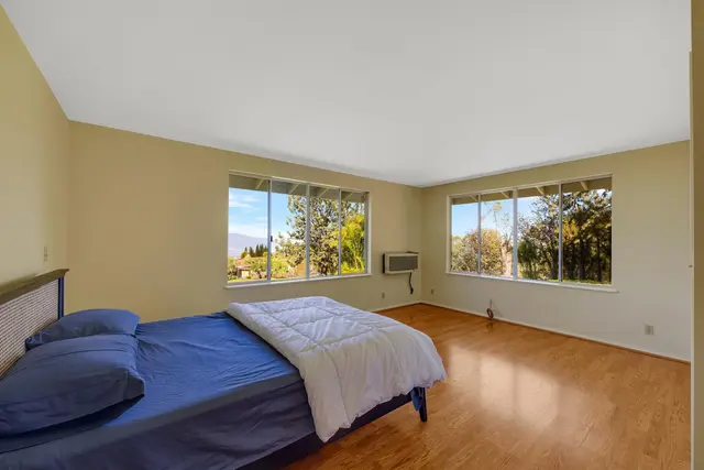 Listing Image for 41 Poha Pl 19 of 44