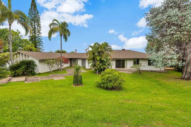 Listing Image for 41 Poha Pl 3 of 44