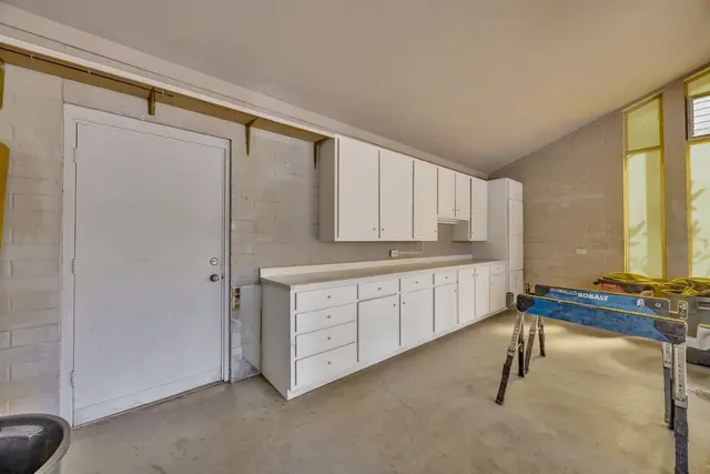 Listing Image for 41 Poha Pl 34 of 44