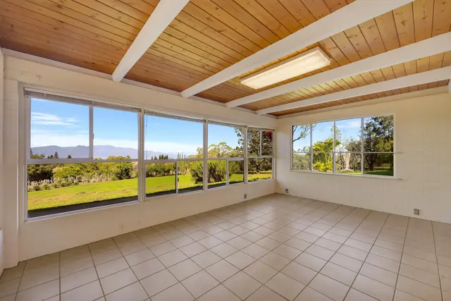 Listing Image for 41 Poha Pl 9 of 44