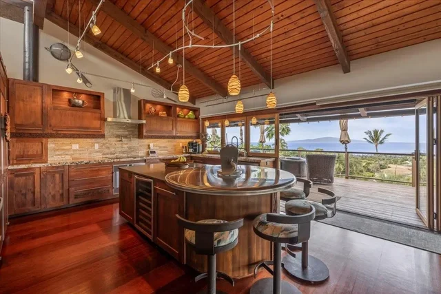 Listing Image for 744 Lanina Pl 11 of 50