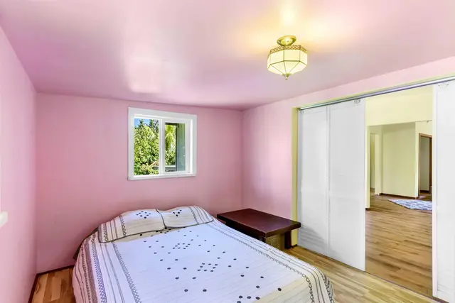 Listing Image for 404 Puniawa Rd 24 of 36