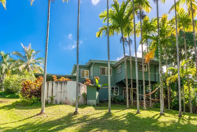 Listing Image for 404 Puniawa Rd 29 of 36