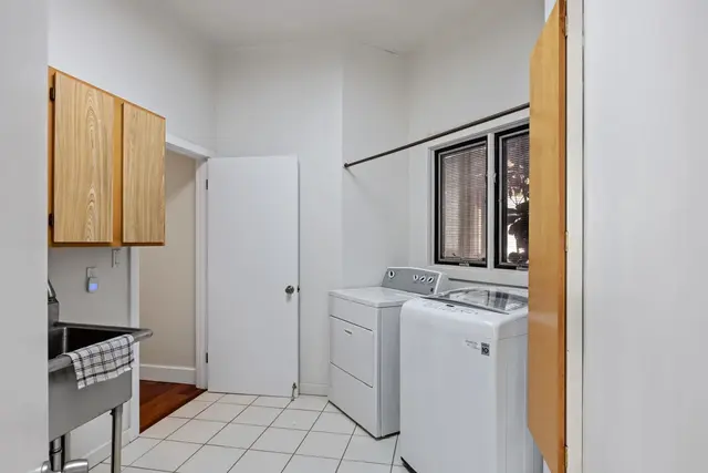 Listing Image for 1520 Kilinoe Pl 28 of 45