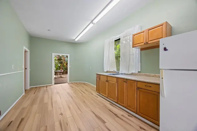 Listing Image for 1520 Kilinoe Pl 34 of 45