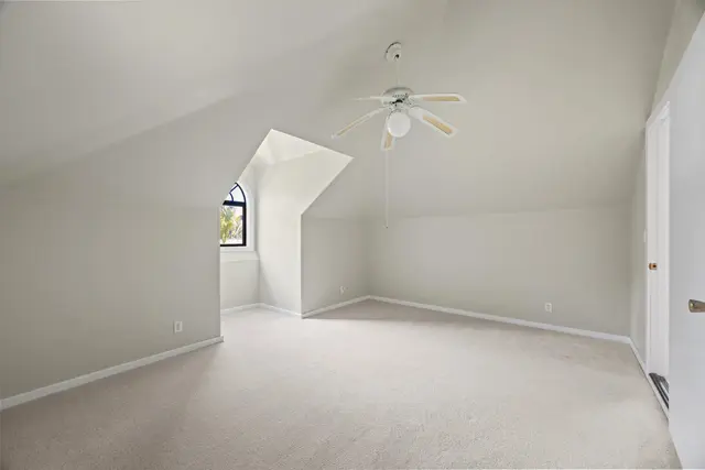 Listing Image for 1520 Kilinoe Pl 35 of 45