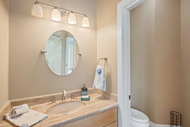 Listing Image for 1520 Kilinoe Pl 38 of 45