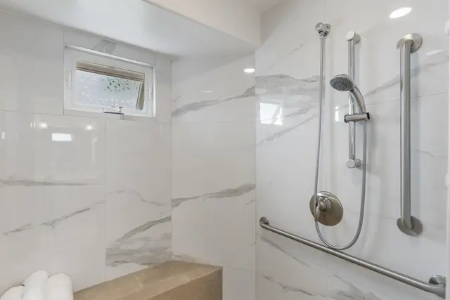 Listing Image for 83 Kulalani Dr 23 of 42
