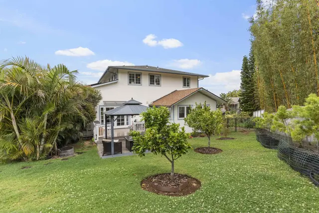 Listing Image for 83 Kulalani Dr 35 of 42