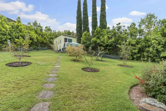 Listing Image for 83 Kulalani Dr 37 of 42