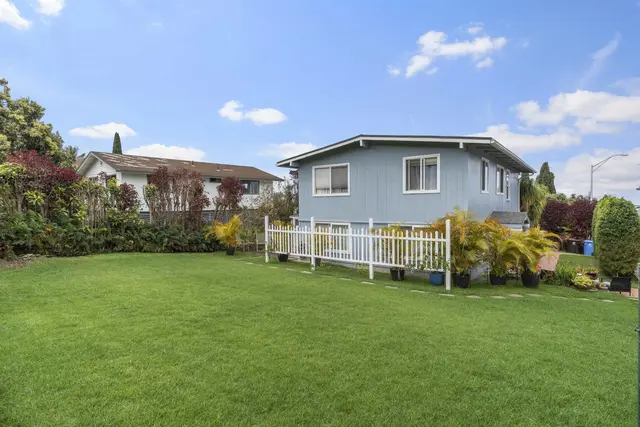 Listing Image for 83 Kulalani Dr 39 of 42