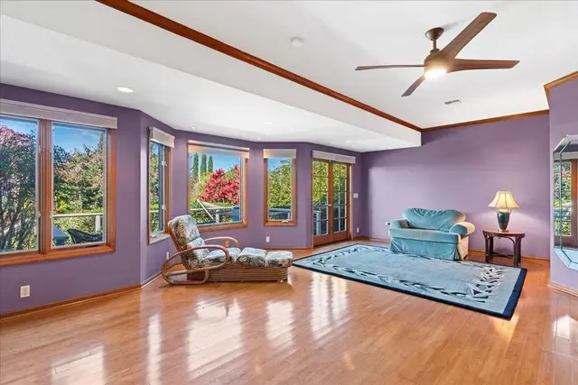 Listing Image for 37 Manu St 22 of 50