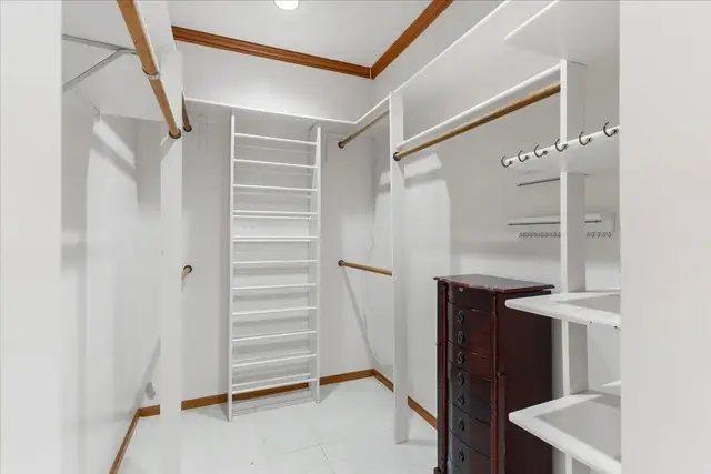 Listing Image for 37 Manu St 31 of 50