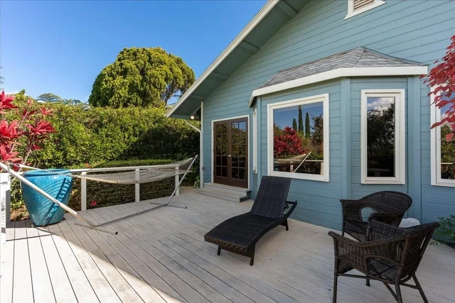 Listing Image for 37 Manu St 40 of 50