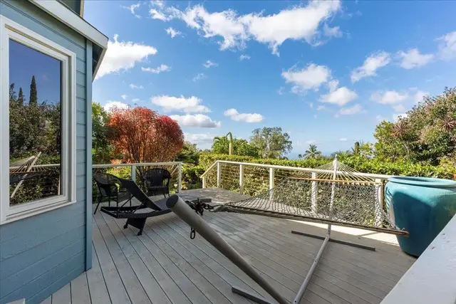 Listing Image for 37 Manu St 41 of 50