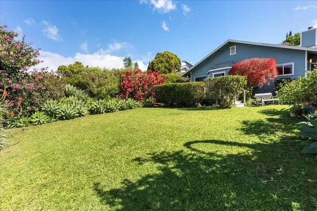 Listing Image for 37 Manu St 47 of 50