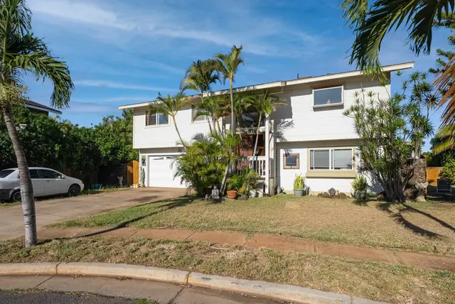 Listing Image for 29 Waikalani Pl 1 of 37