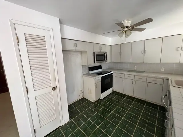 Listing Image for 1578 S Kihei Rd 15 of 50
