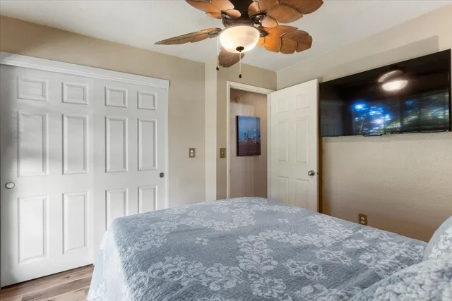 Listing Image for 160 Keonekai Rd 4202 20 of 32