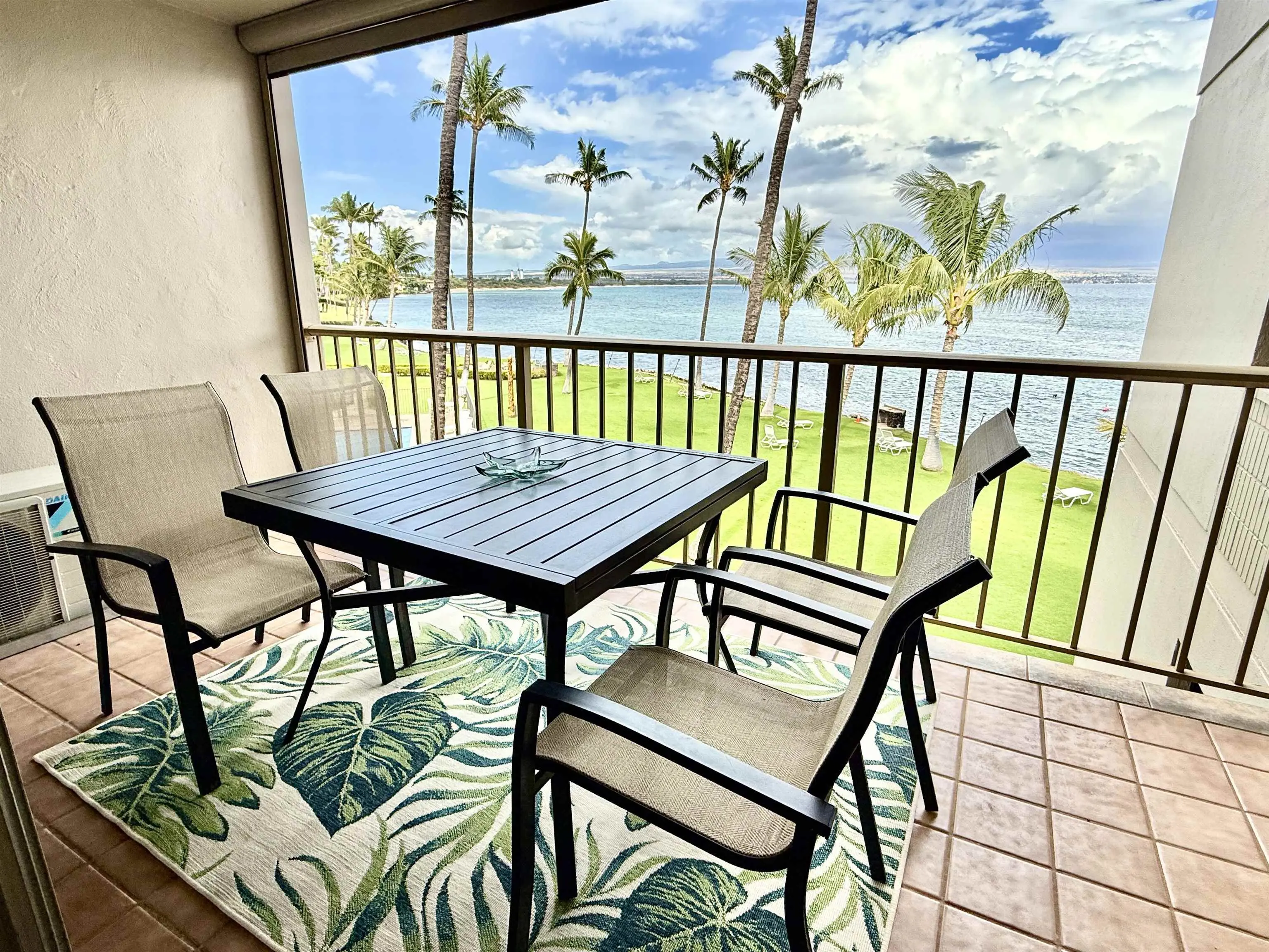 70 Hauoli St 303, Maalaea