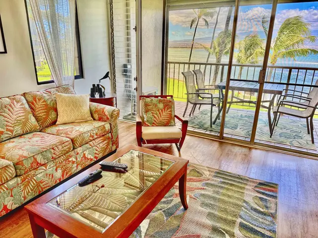 Listing Image for 70 Hauoli St 303 2 of 25