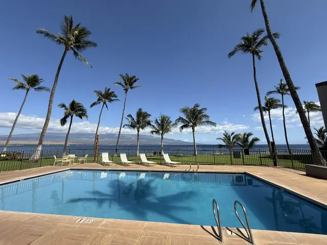 Listing Image for 70 Hauoli St 303 20 of 25
