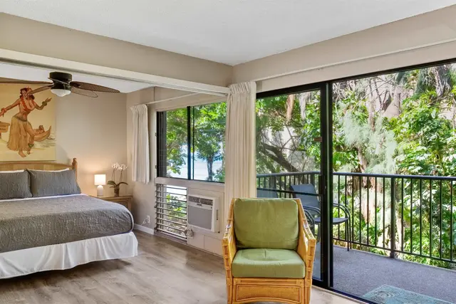 Listing Image for 280 Hauoli St B-17 18 of 50