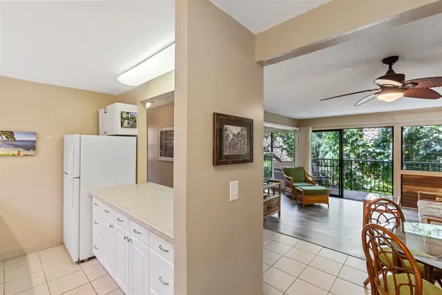 Listing Image for 280 Hauoli St B-17 39 of 50
