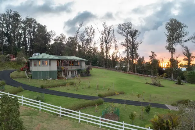 Listing Image for 61 Naniuka Pl 29 of 50