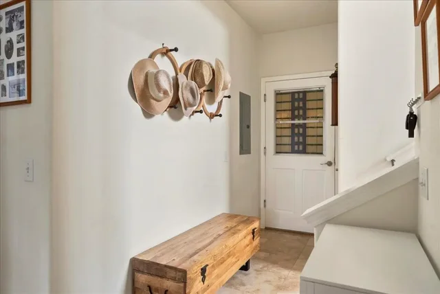 Listing Image for 668 Komo Ohia St 17 of 39