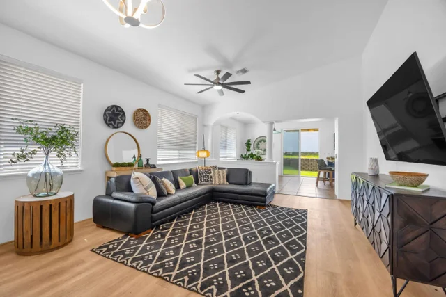 Listing Image for 70 Hoku Puhipaka St 5 of 47