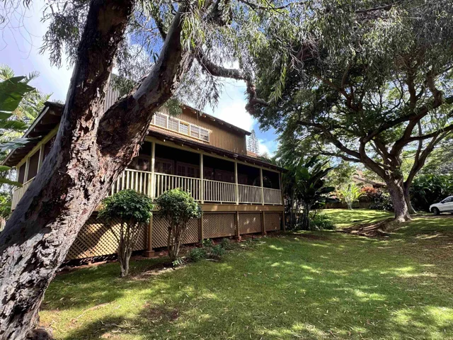 Listing Image for 100 Lio Pl E-2 2 of 32