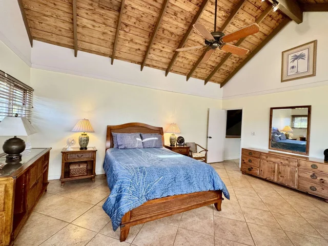 Listing Image for 100 Lio Pl E-2 23 of 32