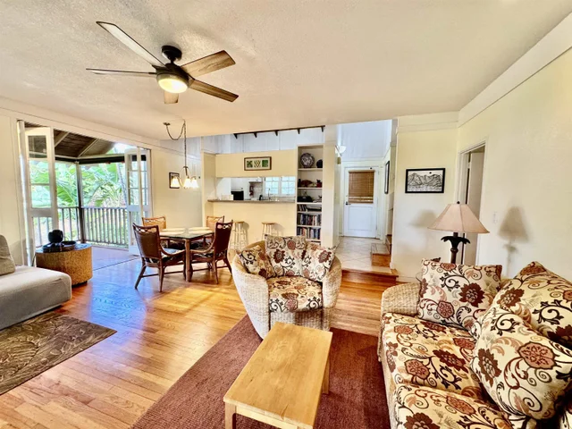 Listing Image for 100 Lio Pl E-2 5 of 32