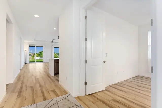 Listing Image for 177 Pua Kalaunu Loop 11 of 38