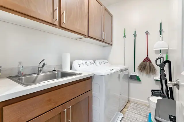 Listing Image for 177 Pua Kalaunu Loop 23 of 38