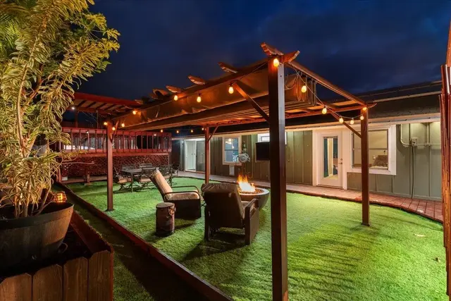 Listing Image for 1679 Kahakai St 31 of 50