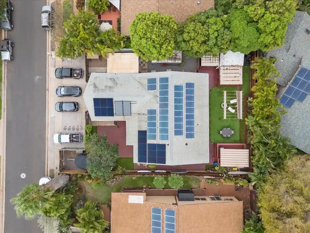 Listing Image for 1679 Kahakai St 34 of 50