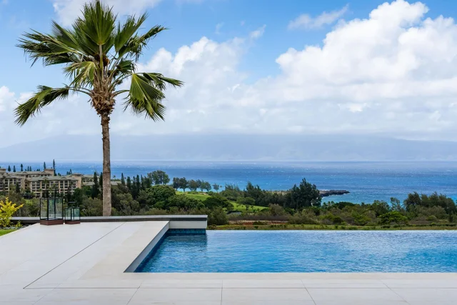 Listing Image for 210 Naio Pl 11 of 50