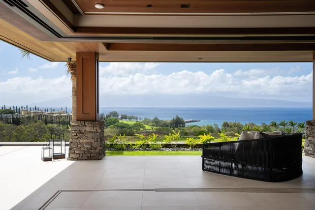 Listing Image for 210 Naio Pl 15 of 50