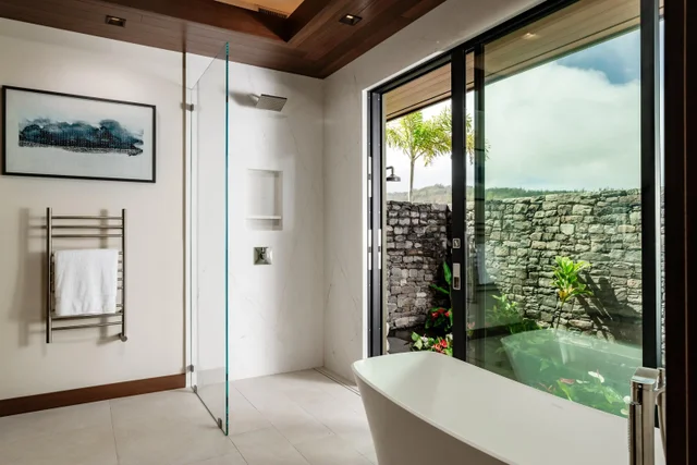 Listing Image for 210 Naio Pl 27 of 50