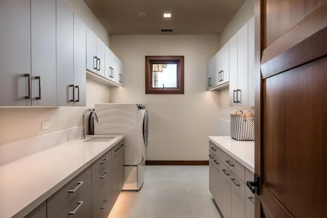 Listing Image for 210 Naio Pl 38 of 50