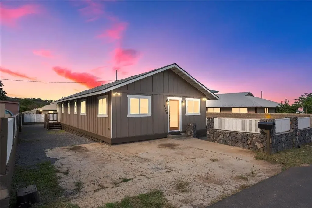 1590 Ono St, Wailuku