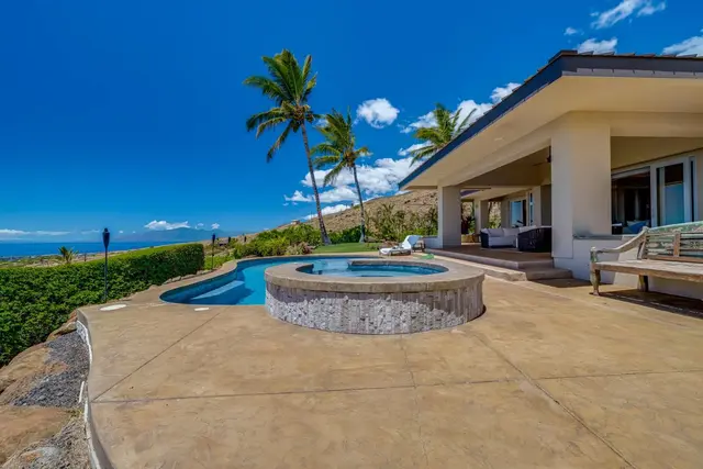 Listing Image for 1033 Kai Hele Ku Pl 11 of 44