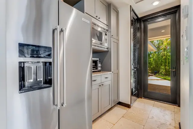 Listing Image for 1033 Kai Hele Ku Pl 31 of 44