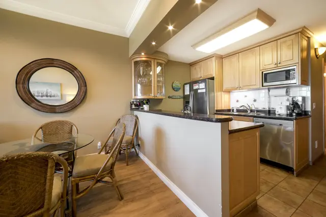 Listing Image for 2191 S Kihei Rd 3-406 2 of 34