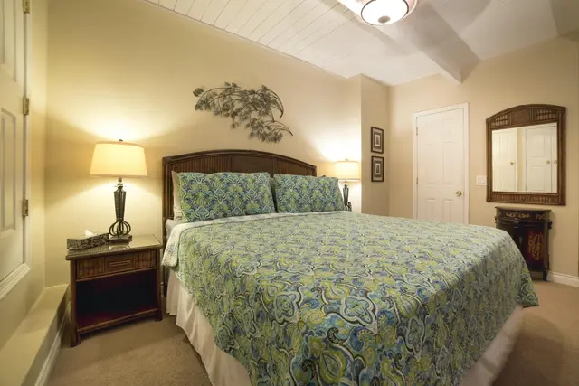 Listing Image for 2191 S Kihei Rd 3-406 24 of 34