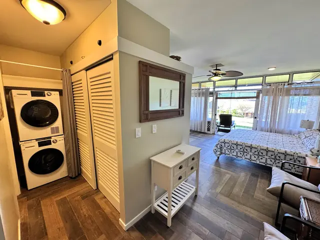 Listing Image for 255 Kepuhi Pl 18a02 17 of 28